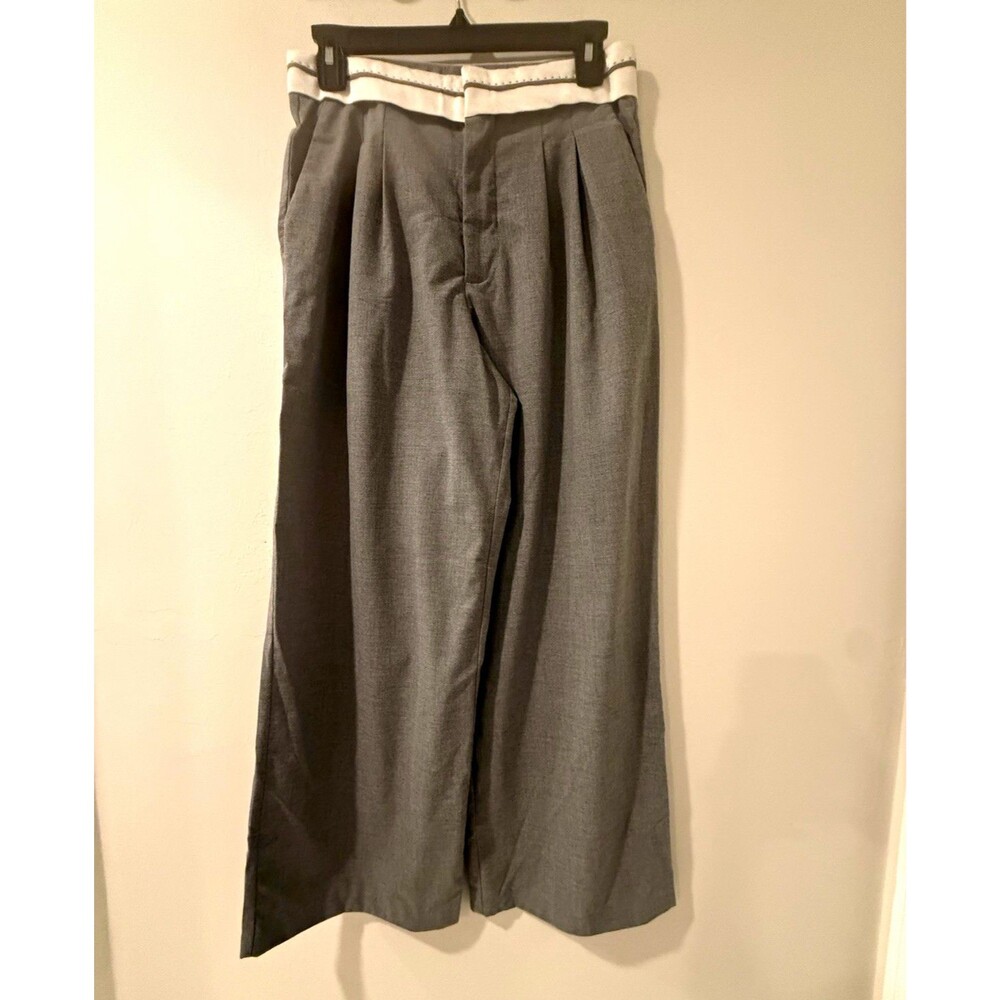Stradivarius Women’s Gray White Pleated Front Dress Pants Size 4